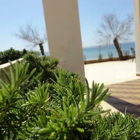 Casa Sulla Spiaggia * Torre Pali